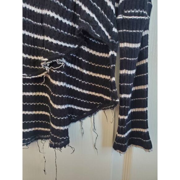 We The Free Kristina Striped Drippy Thermal Knit Cowl Neck Black White Top Small - Picture 7 of 11